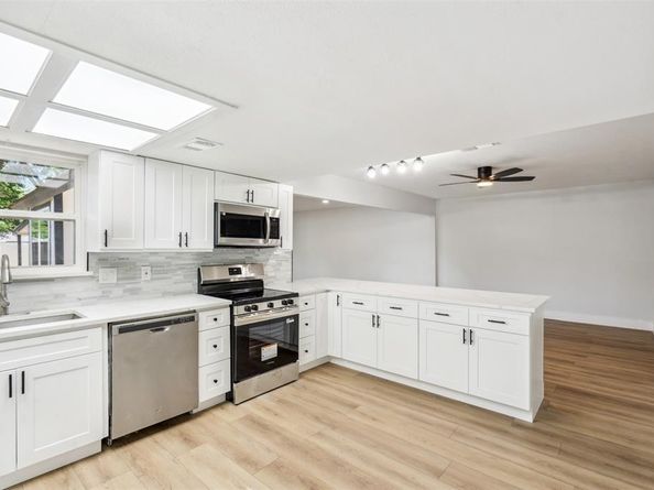 604  Buffalo Drive , Arlington Texas 76013