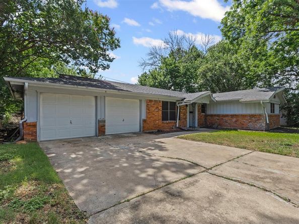 3312  Henry Drive , Richland Hills Texas 76118