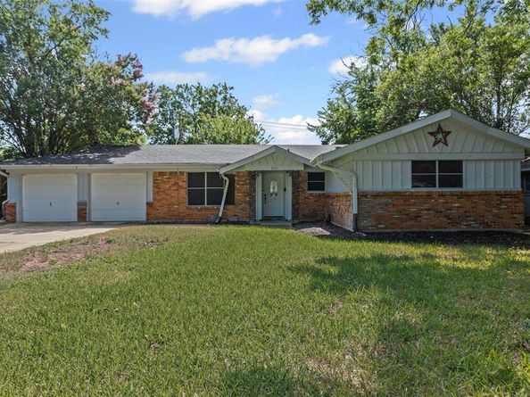 3312  Henry Drive , Richland Hills Texas 76118