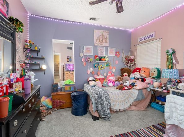 3001  Penstemon Court , Garland Texas 75040