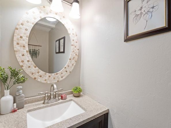 3001  Penstemon Court , Garland Texas 75040