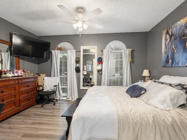 3001  Penstemon Court , Garland Texas 75040
