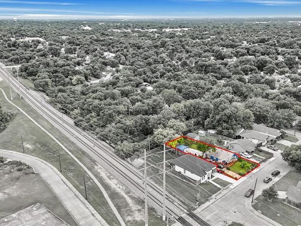 1342 E Waco Avenue , Dallas Texas 75216