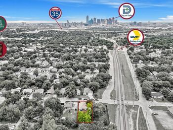1342 E Waco Avenue 