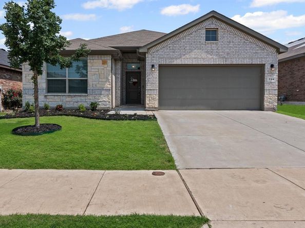 724  Cromane Road , Fort Worth Texas 76052