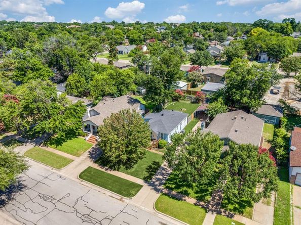 4812  Calmont Avenue , Fort Worth Texas 76107