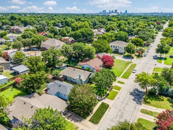 4812  Calmont Avenue , Fort Worth Texas 76107