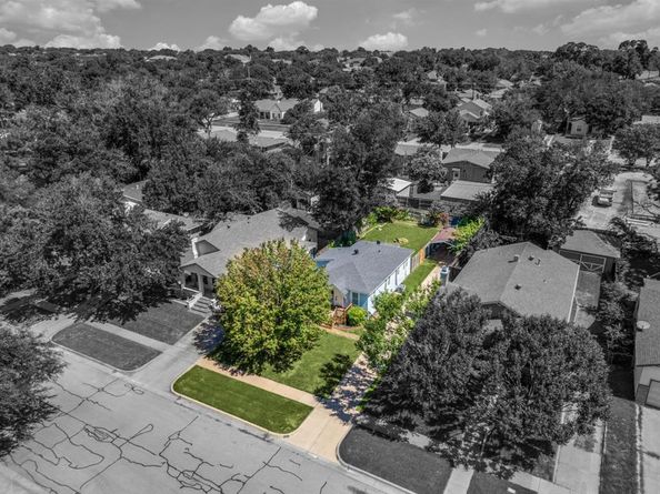 4812  Calmont Avenue , Fort Worth Texas 76107