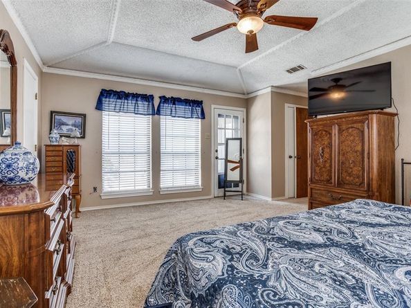 2829  Colleen Drive , Garland Texas 75043