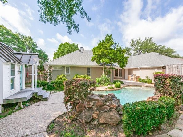9601  Faircrest Drive , Dallas Texas 75238