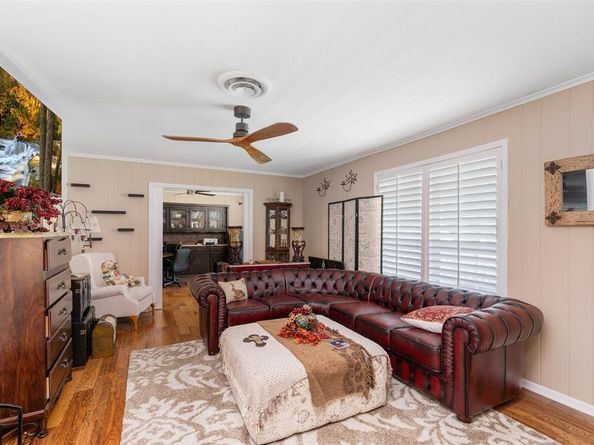 6079  Wonder Drive , Fort Worth Texas 76133