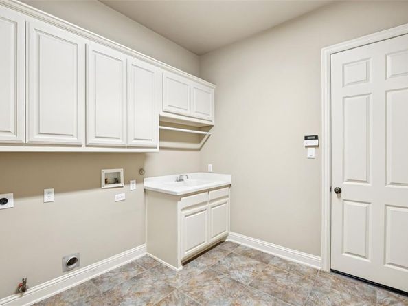 1316  Comal Drive , Allen Texas 75013