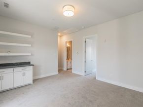 3200  Ross Avenue  6, Dallas Texas 75204
