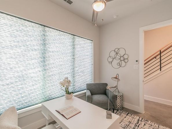 3200  Ross Avenue  6, Dallas Texas 75204