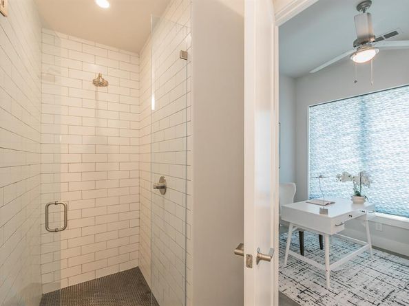 3200  Ross Avenue  6, Dallas Texas 75204
