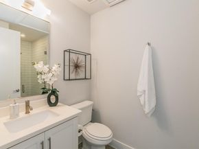 3200  Ross Avenue  6, Dallas Texas 75204