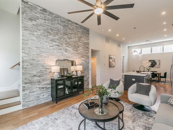 3200  Ross Avenue  6, Dallas Texas 75204