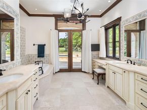31  Abbey Woods Lane , Dallas Texas 75248