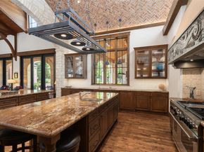 31  Abbey Woods Lane , Dallas Texas 75248