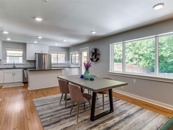 6517  Blue Valley Lane , Dallas Texas 75214