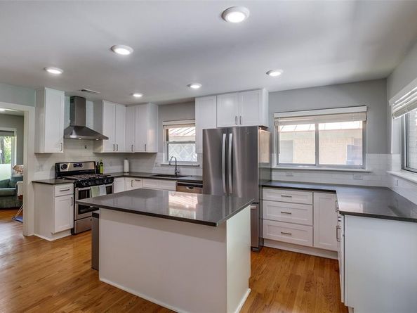 6517  Blue Valley Lane , Dallas Texas 75214