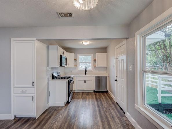 308  Chandler Drive , Garland Texas 75040