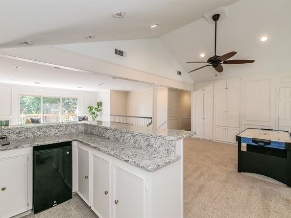 1306  Riverview Drive , Arlington Texas 76012