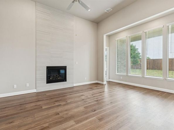 604  Quaint Pond Lane , Argyle Texas 76226