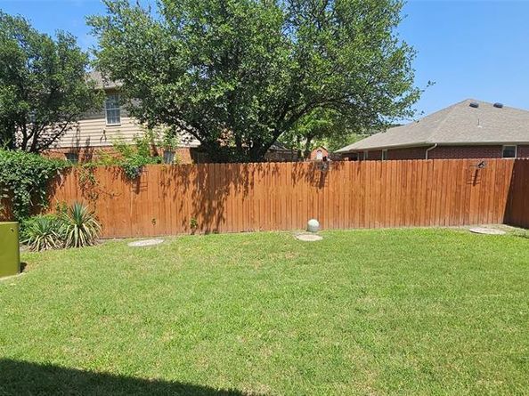 5632  Centeridge Drive , Dallas Texas 75249