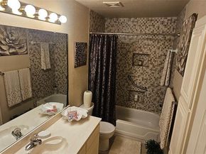 5632  Centeridge Drive , Dallas Texas 75249