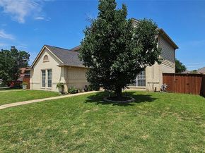 5632  Centeridge Drive , Dallas Texas 75249