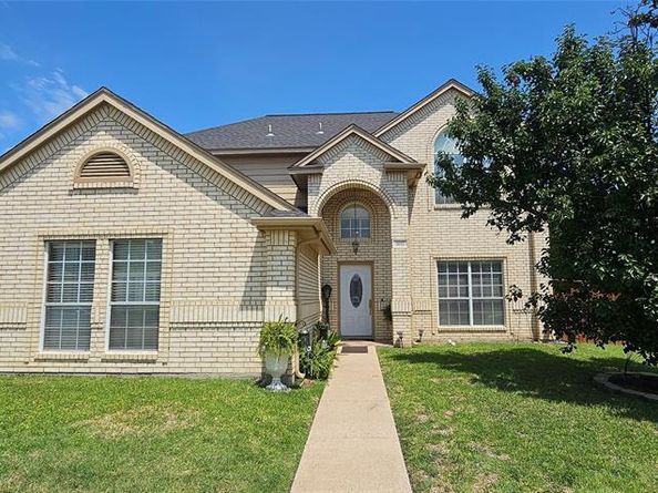 5632  Centeridge Drive , Dallas Texas 75249