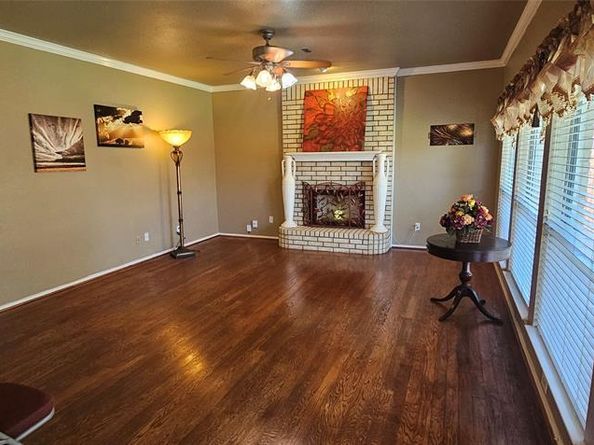 5632  Centeridge Drive , Dallas Texas 75249