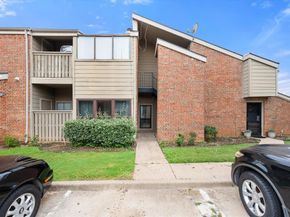 2105  Count Fleet Drive  202, Arlington Texas 76011