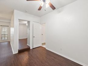 2105  Count Fleet Drive  202, Arlington Texas 76011