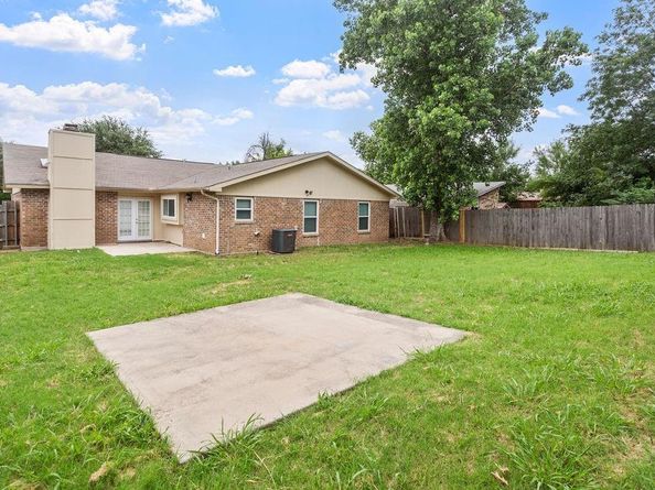 4229  Shagbark Street , Fort Worth Texas 76137