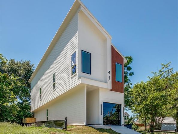 423  Sparks Street , Dallas Texas 75203
