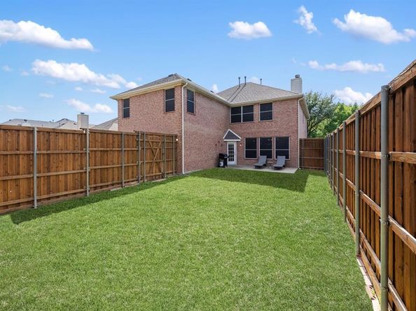 12170  Red Hawk Drive , Frisco Texas 75033