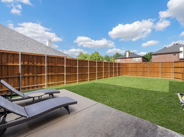 12170  Red Hawk Drive , Frisco Texas 75033