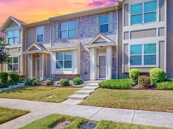 2924  Peyton Brook Drive 