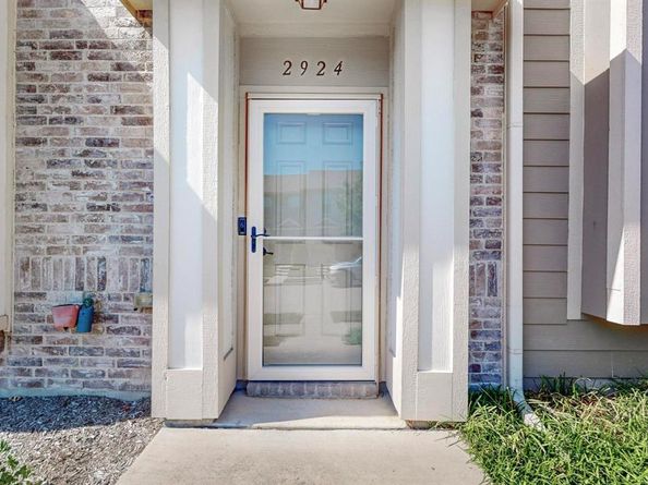 2924  Peyton Brook Drive , Fort Worth Texas 76137