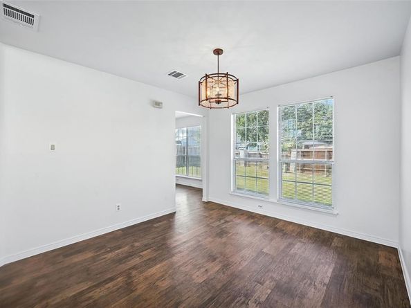 10036  Long Rifle Drive , Fort Worth Texas 76108