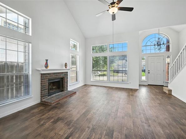 10036  Long Rifle Drive , Fort Worth Texas 76108