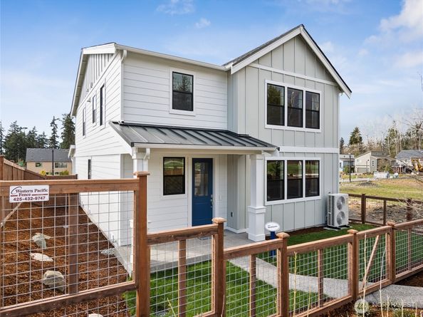 8320 115th Place SE 1, Newcastle WA 98056