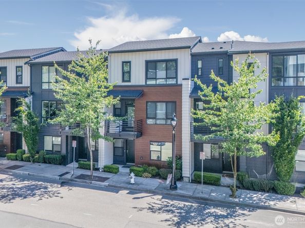 18308 96th Avenue NE A, Bothell WA 98011