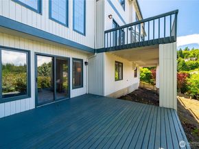 8762 Paisley Drive NE, Seattle WA 98115