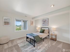 8762 Paisley Drive NE, Seattle WA 98115