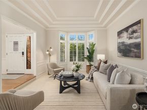 1010 106th Avenue SE, Bellevue WA 98004