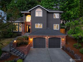 1010 106th Avenue SE, Bellevue WA 98004