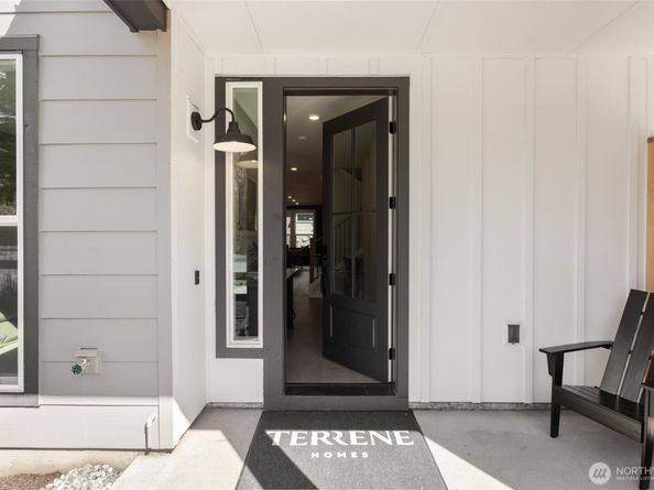 434 222nd Place SE, Sammamish WA 98074